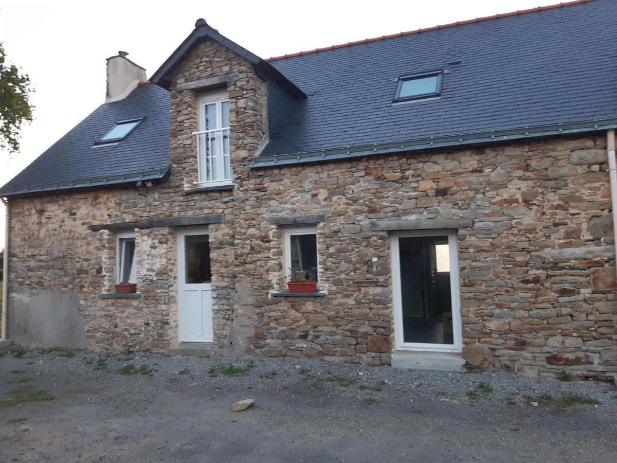 Gite « Chez Albertine Et Therese » Ruffigné Exterior foto